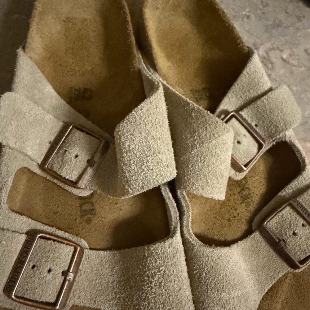 Birkenstock Tan Sandals - Picture 3 of 7
